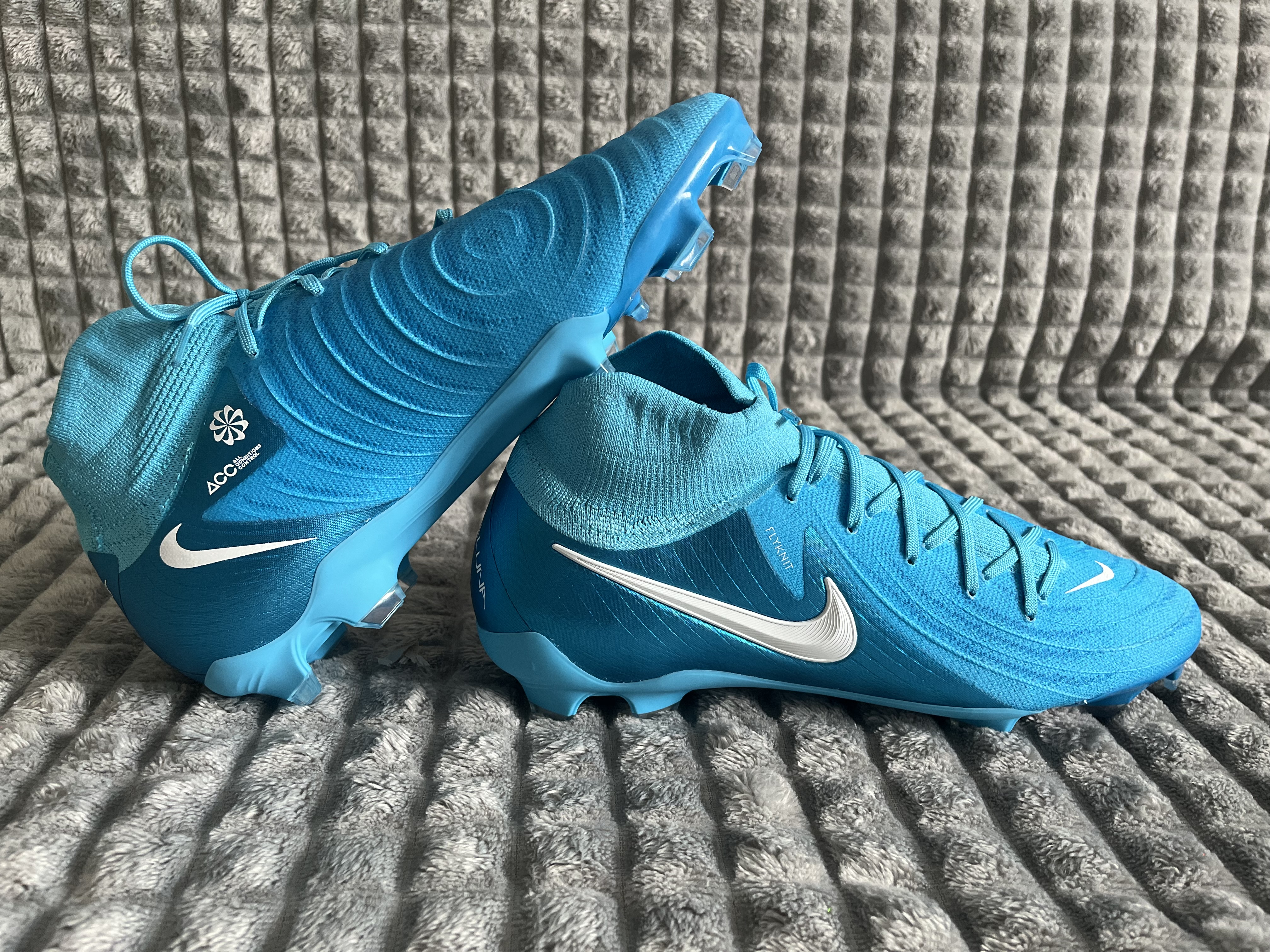 NIKE PHANTOM LUNA 2 PRO FG ×42.5/43/44×