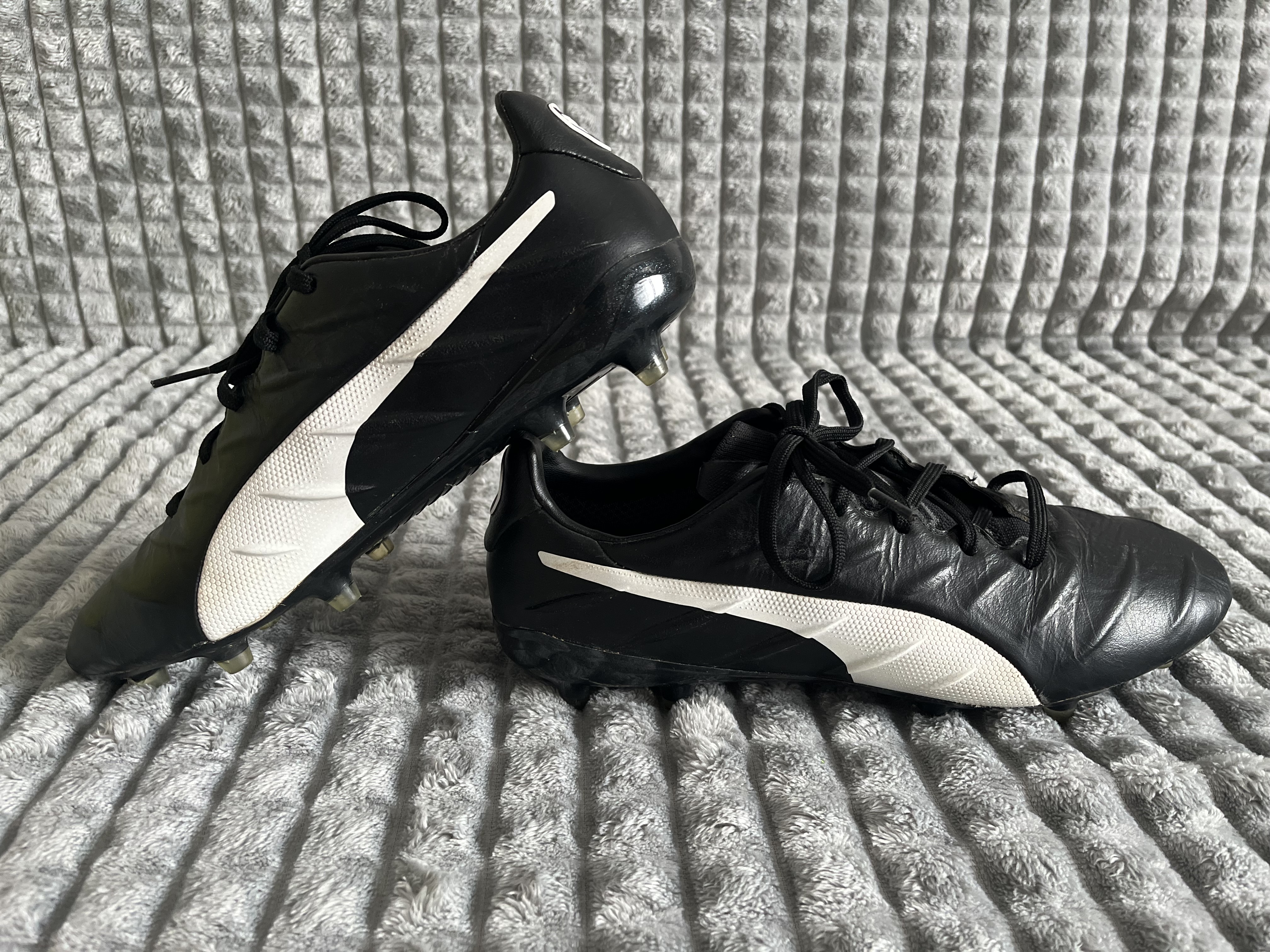 Puma King Platinum 21 FG/AG ×44×